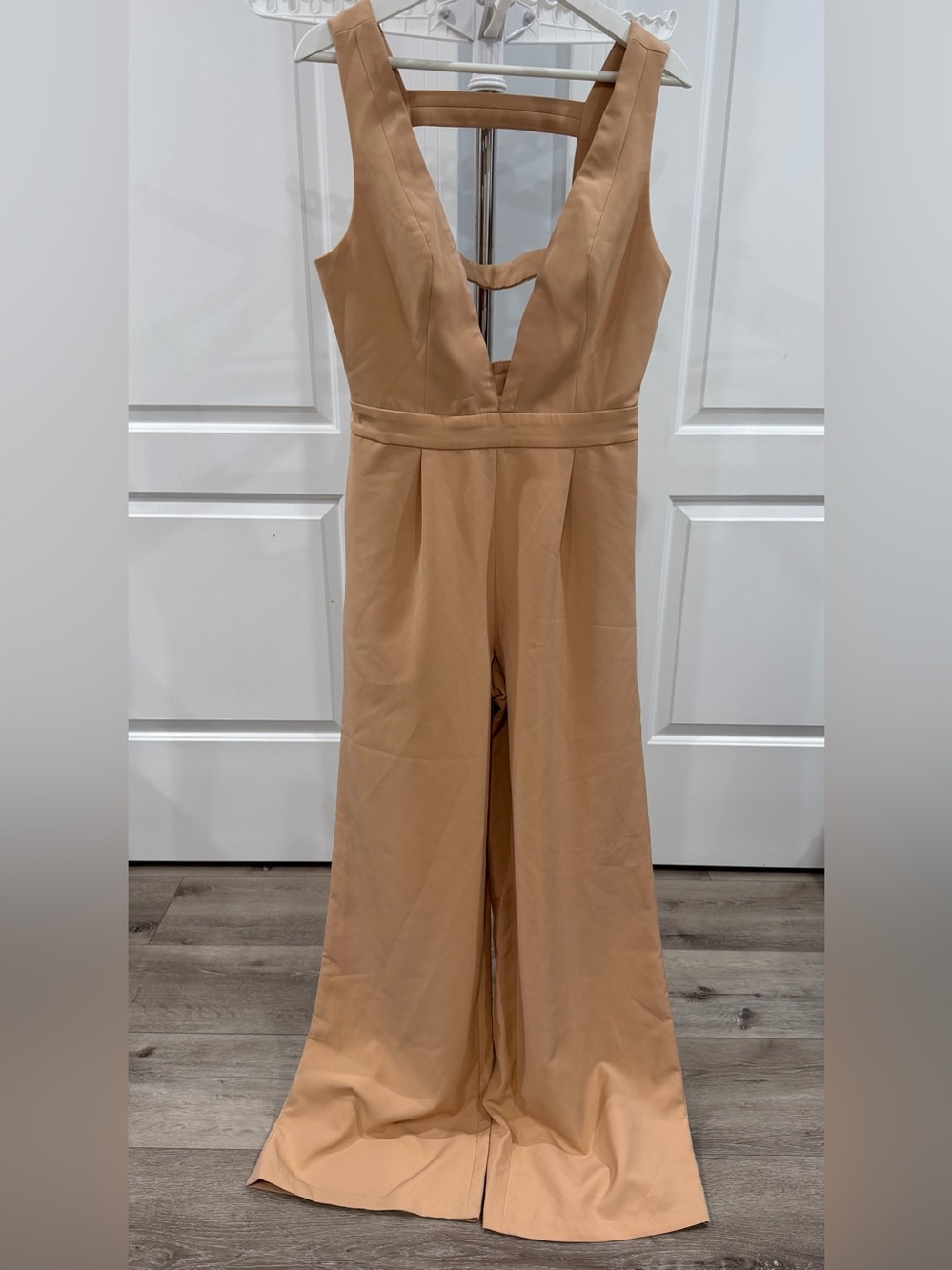 House of CB London Nude Marwa V Neck Jumpsuit L